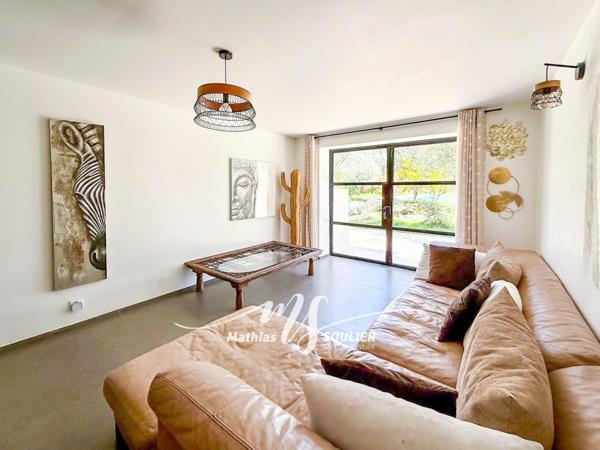 Bastide familiale rénovée 350 m² - Mimet