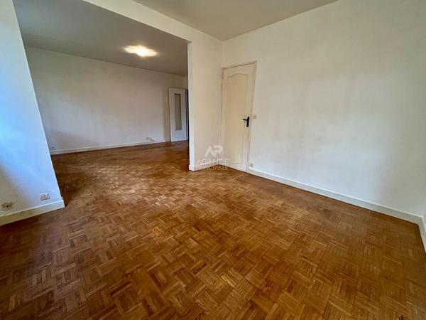 Appartement Poissy 3 pièce(s) 62 m2 €189 000 ** - Référence 8965