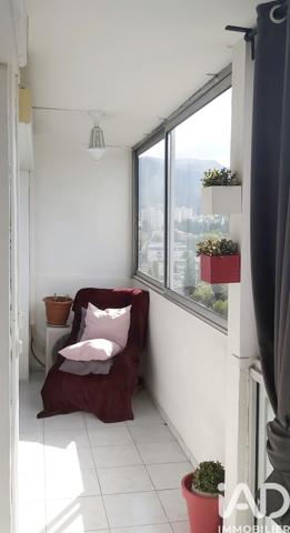 Appartement à vendre 3 pièces 55 m² Marseille 11