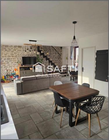 Palinges - Maison en pierre rénovée de 90M2