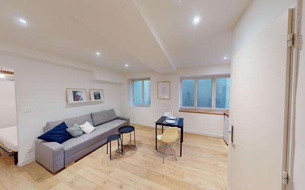 Appartement à louer    2 pièces •  Saint-Étienne