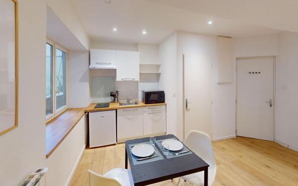 Appartement à louer    2 pièces •  Saint-Étienne