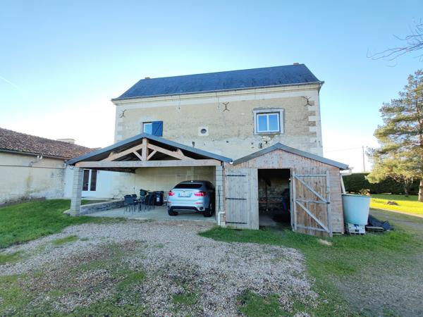 Maison à vendre à Saint-Gervais-les-Trois-Clochers (86230) - Vienne