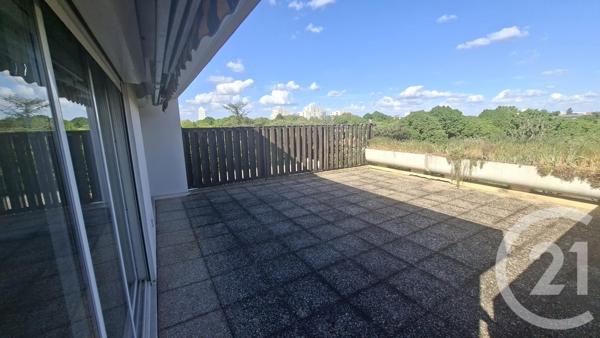Appartement T1 à vendre  1 pièce - 43,29 m 2   ANGOULEME  - 16