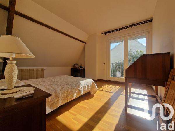 Maison à vendre 8 pièces 234 m² Neuilly-sur-Marne