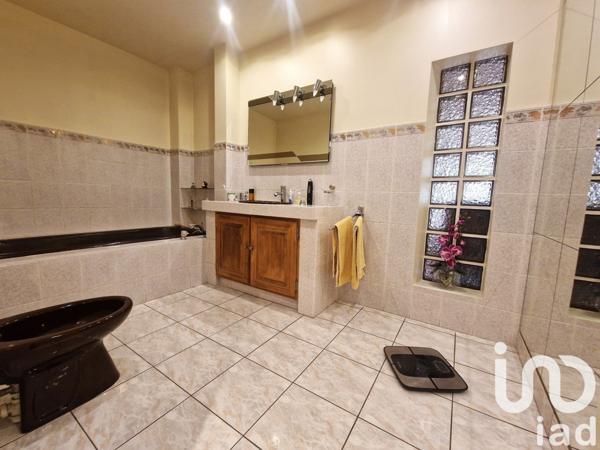 Maison à vendre 8 pièces 234 m² Neuilly-sur-Marne