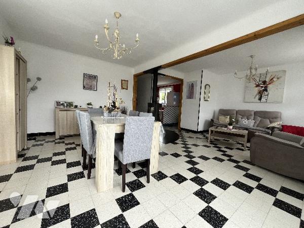 Pavillon à BLANGY SUR BRESLE