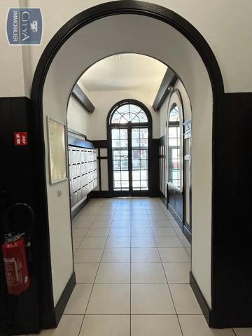 Appartement à louer 1 pièce 37m² Saint-Jean-de-Luz (64500)