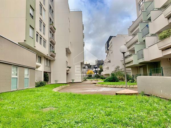 Parking / box Rouen 18 m2