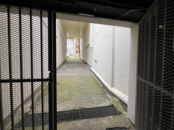 Parking / box Rouen 18 m2