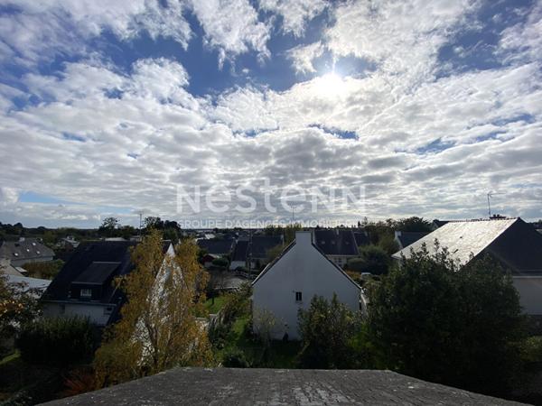 Appartement à vendre à Vannes proche du port dernier étage parking