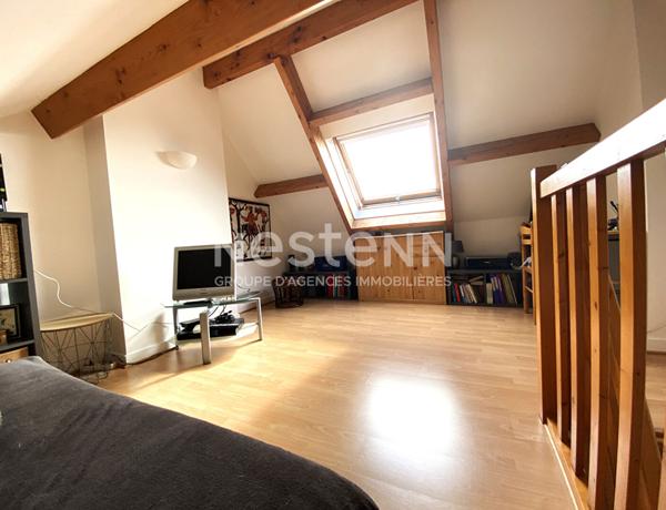 Appartement à vendre à Vannes proche du port dernier étage parking