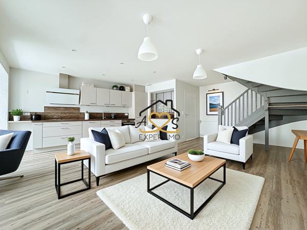 Billom (63160) Maison de ville avec terrasse et garage- Billom 63160