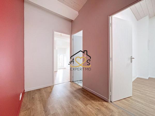 Billom (63160) Maison de ville avec terrasse et garage- Billom 63160