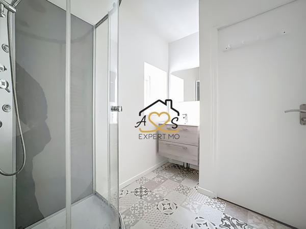 Billom (63160) Maison de ville avec terrasse et garage- Billom 63160