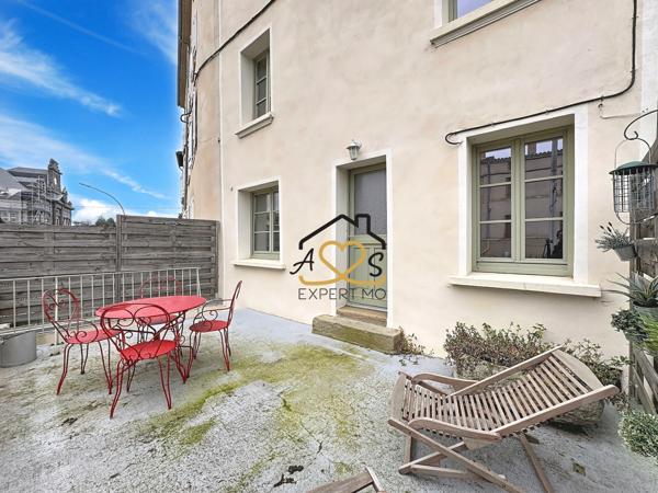 Billom (63160) Maison de ville avec terrasse et garage- Billom 63160