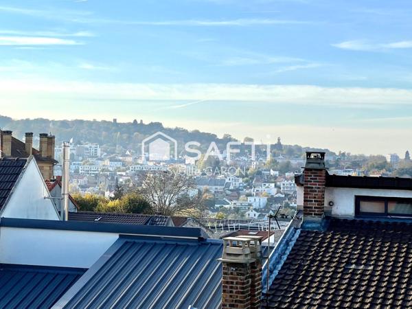 Val Fleury – Studio lumineux de 35 m² avec possibilité de transformation en 2 pièces, dans un cadre verdoyant et paisible