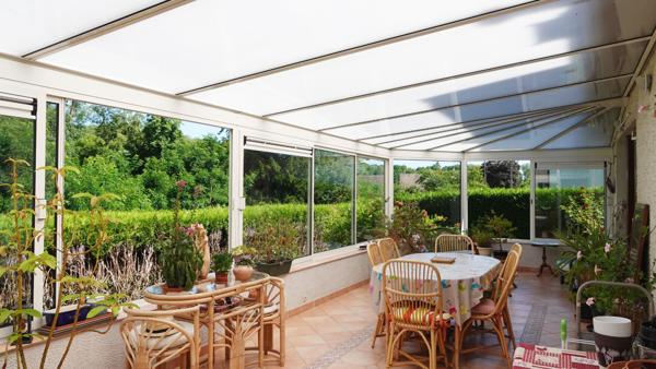 Maison familiale R+2 4 chambres, véranda et sous-sol;