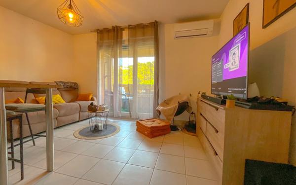 Appartement à vendre    3 pièces • 55 m2 Saint-André-de-la-Roche