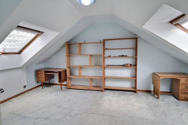 Maison 4 chambres avec garage et jardin arbore proche EPERNON