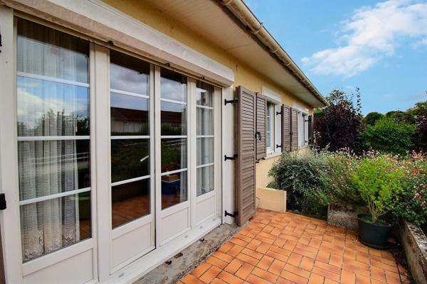 Maison 4 chambres avec garage et jardin arbore proche EPERNON