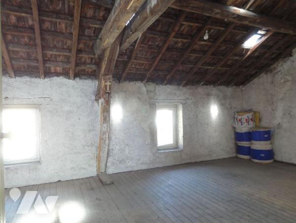 LONGUYON - MAISON F5 102 M²