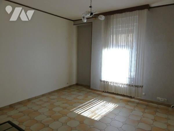 LONGUYON - MAISON F5 102 M²