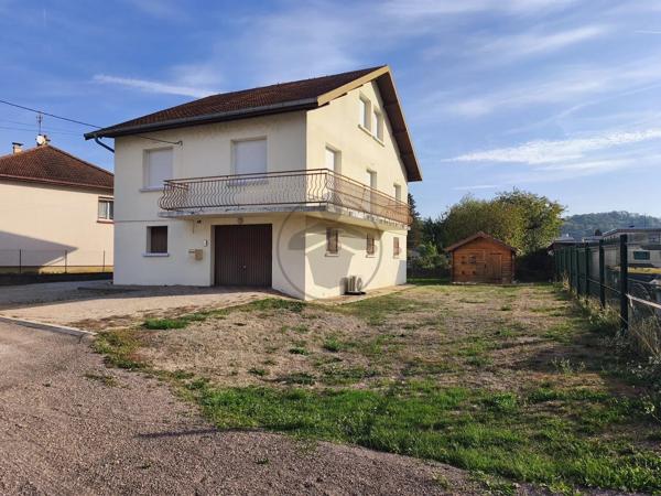 Location                                                      Maison
                        
                     6 pièces                      109 m2                     à Baume-les-Dames