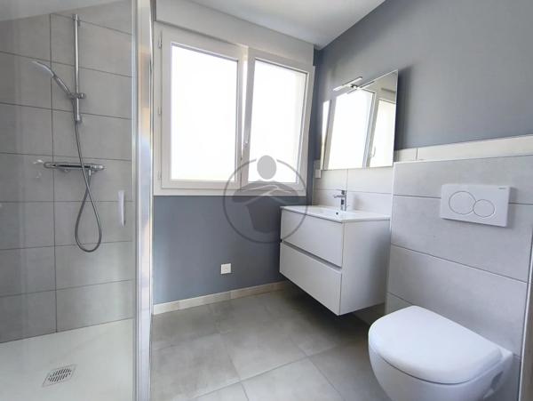 Location                                                      Maison
                        
                     6 pièces                      109 m2                     à Baume-les-Dames