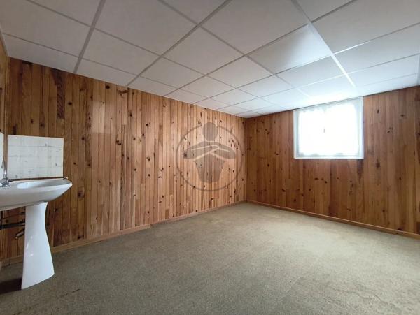 Location                                                      Maison
                        
                     6 pièces                      109 m2                     à Baume-les-Dames