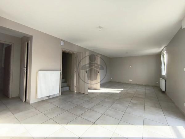 Location                                                      Maison
                        
                     6 pièces                      109 m2                     à Baume-les-Dames