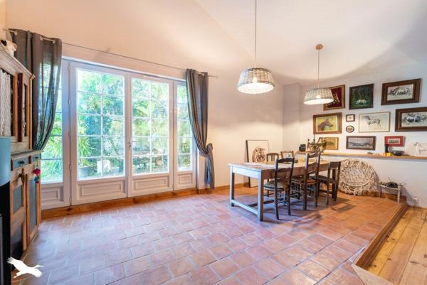 Maison à vendre |  Coudures |  5 pièces | 186 m²