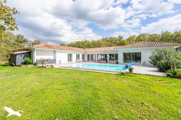 Maison à vendre |  Cestas |  6 pièces | 274 m²