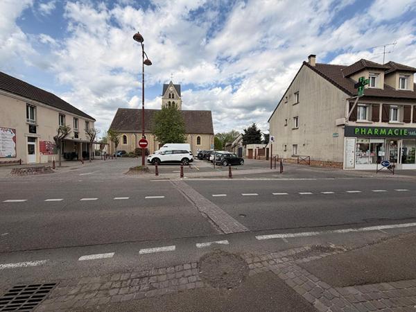 STUDIO 23m² à CHEVRY COSSIGNY 89 000 €