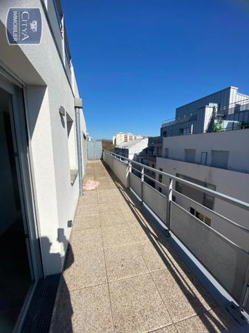 Appartement à louer 2 pièces 49.92m²