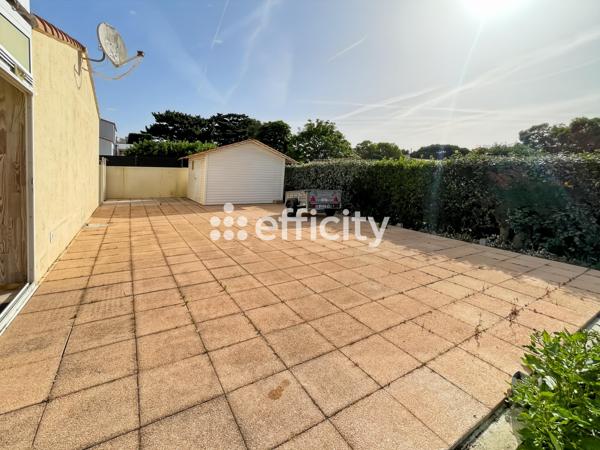 Maison
         4 pièces
        - 94 m² 257 000 € *