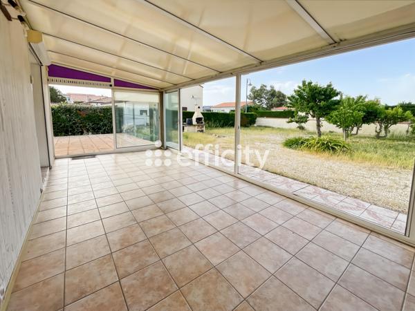 Maison
         4 pièces
        - 94 m² 257 000 € *