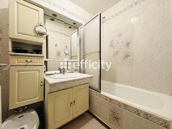 Appartement 3 pièces - 81 m² Exclusivité efficity