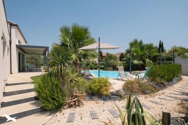 Maison à vendre |  Saint-Aunès |  5 pièces | 220 m²