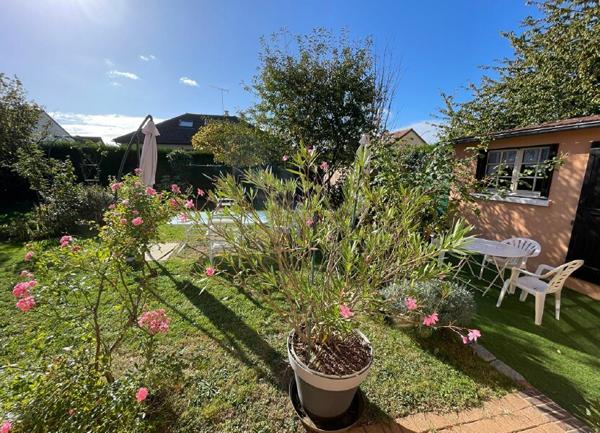 Maison à vendre    6 pièces •  Nogent-le-Rotrou