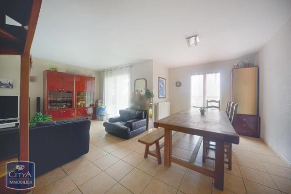 Maison à louer 5 pièces 109.98m² Ambérieu-en-Bugey (01500)