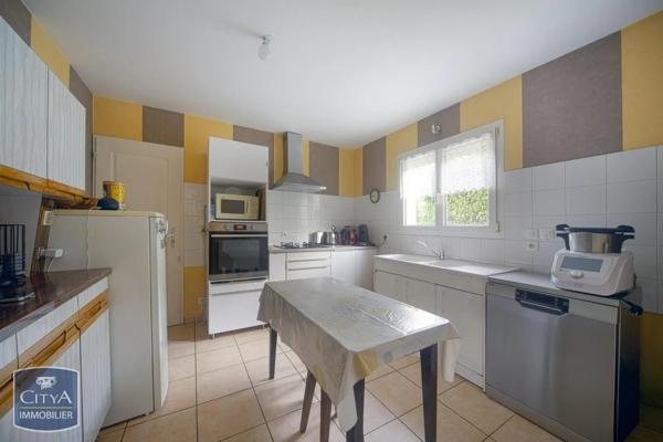 Maison à louer 5 pièces 109.98m² Ambérieu-en-Bugey (01500)