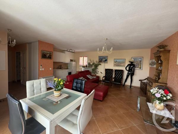 Appartement F3 à vendre  3 pièces - 66,28 m 2   STE MAXIME  - 83