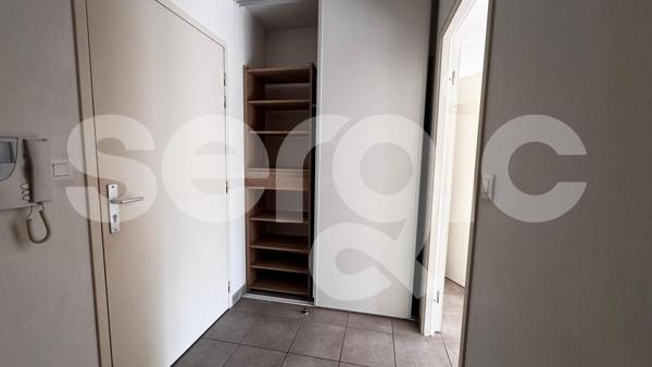 Location 2 Pieces 44 49100 Angers 23 0808 01 0055