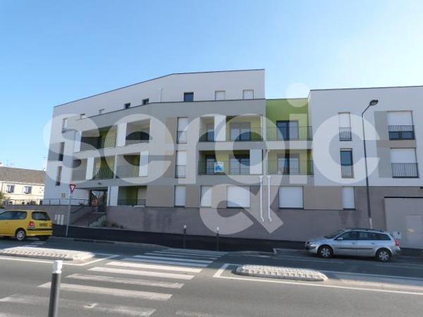 Location 2 Pieces 44 49100 Angers 23 0808 01 0055