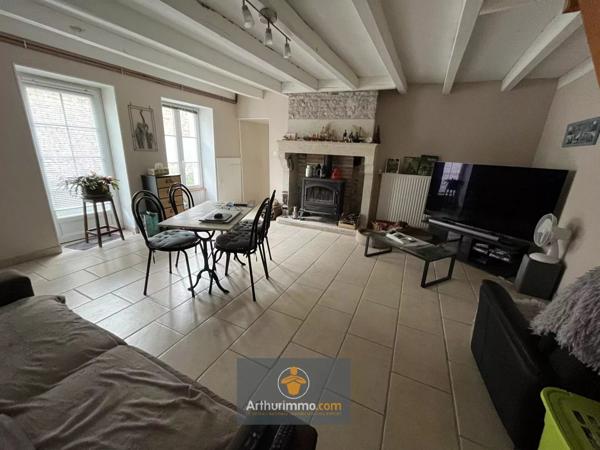 Vente Maison 4 pièces 130 m2 à Saint-Hilaire-la-Palud