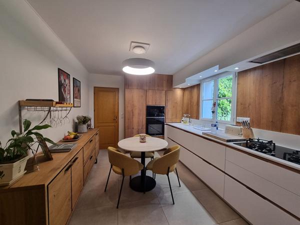 Maison Lamorlaye 6 pièces , jardin 760 m²