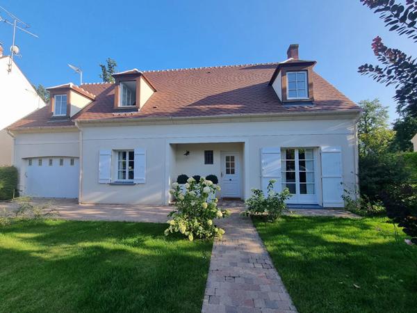 Maison Lamorlaye 6 pièces , jardin 760 m²