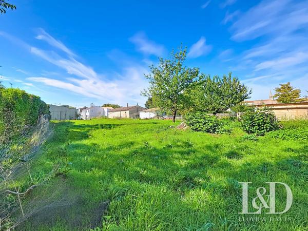 🌿 Terrain à bâtir de 510m2 au cœur de Semussac