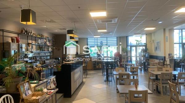 Bar, brasserie, pmu zone d'activité commerciale